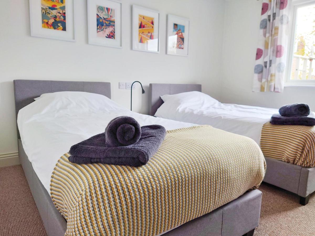 Norham Bike Yard Bed & Breakfast ภายนอก รูปภาพ